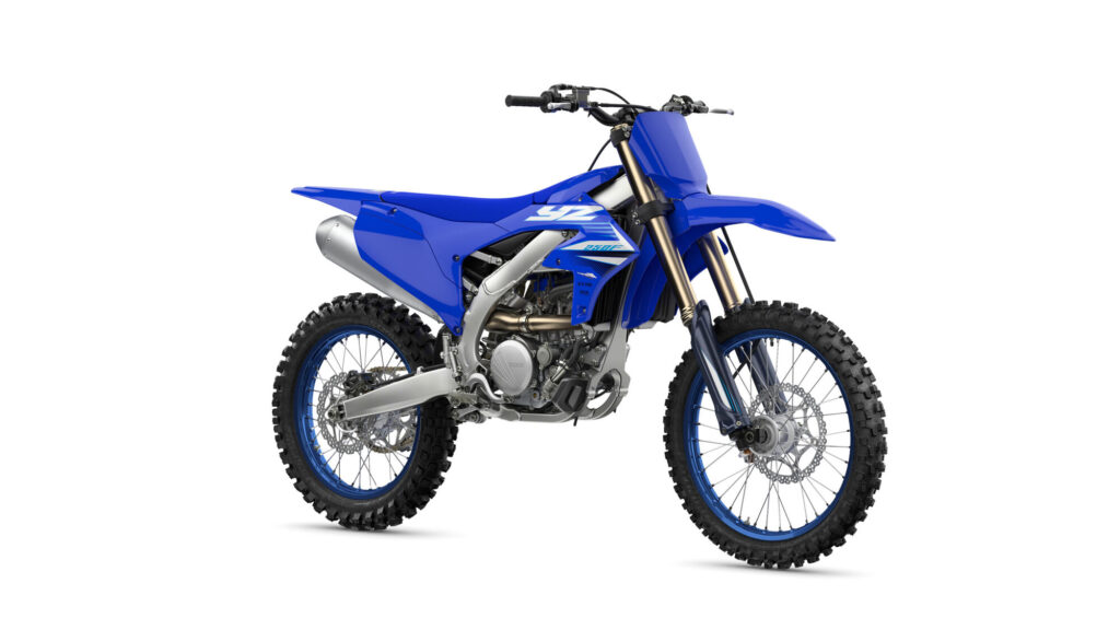 2025-Yamaha-YZ250F-EU-Icon_Blue-Studio-001-03