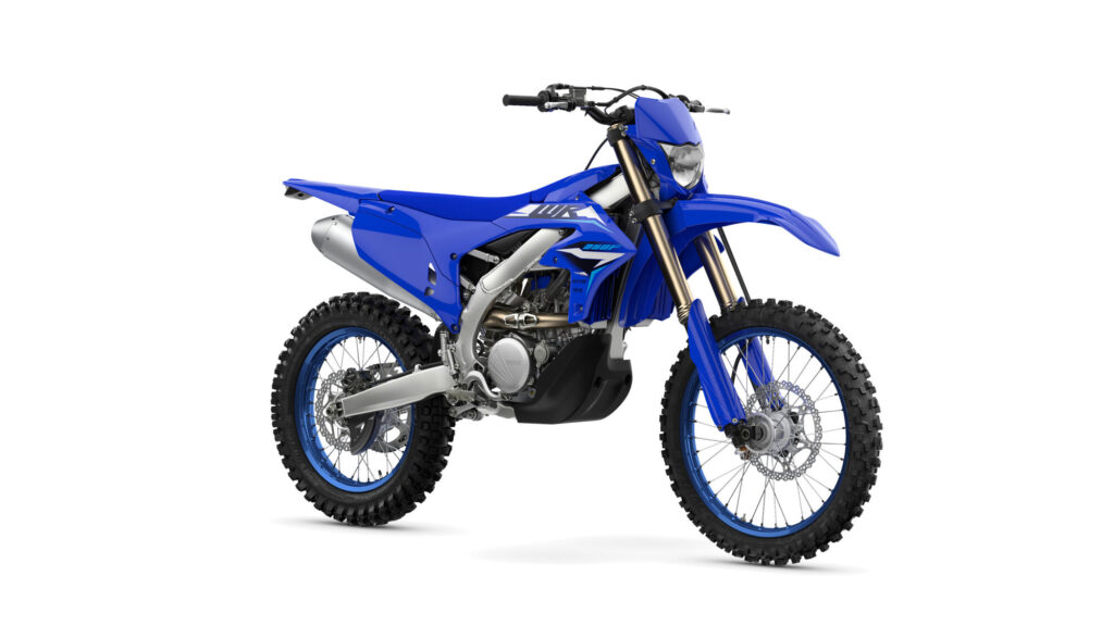 2026-Yamaha-WR250F-EU-Icon_Blue-Studio-001-03