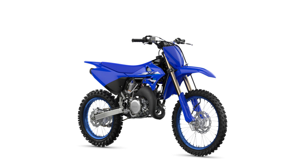 2026-Yamaha-YZ85LW-EU-Icon_Blue-Studio-001-03